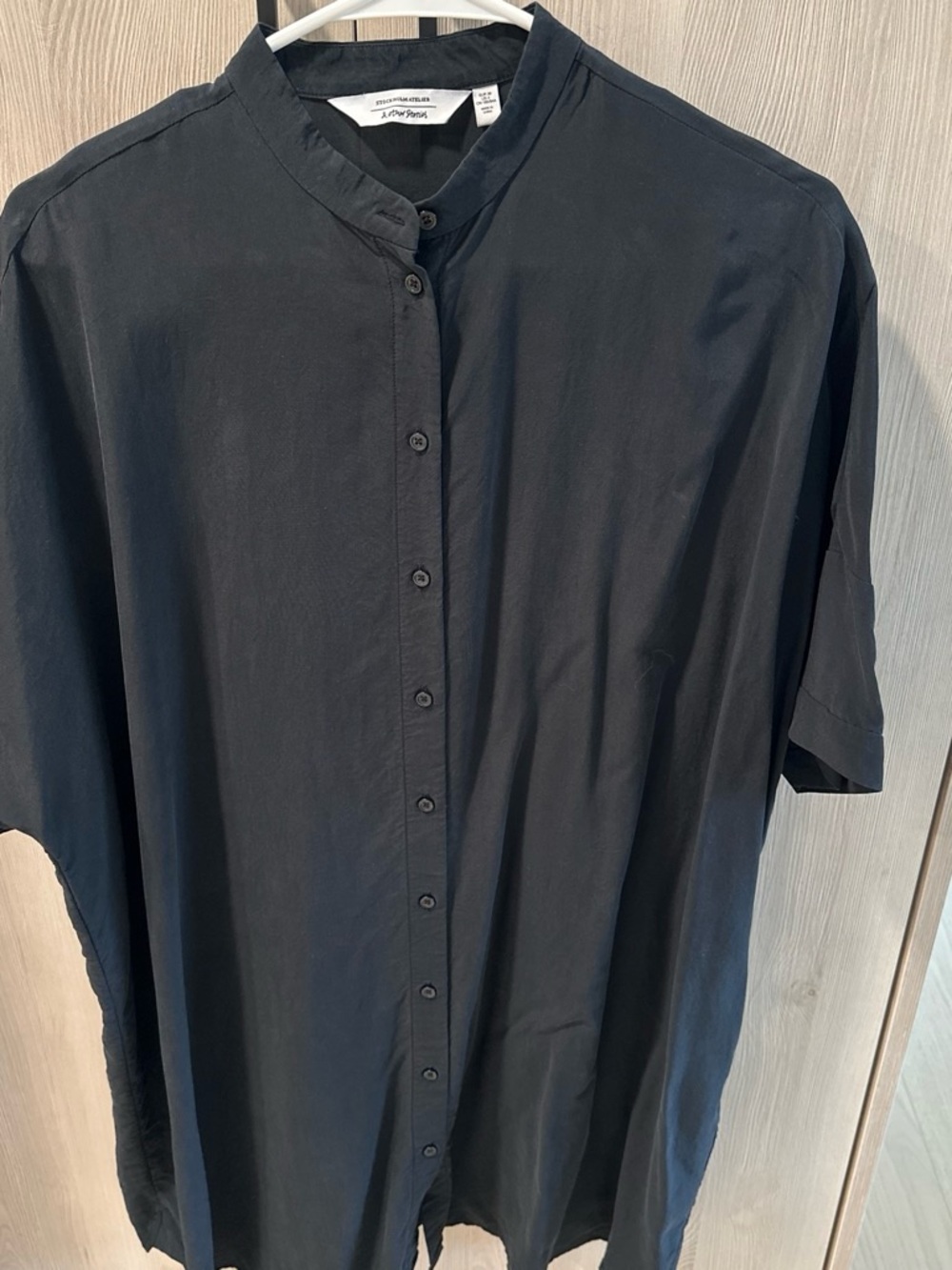 & Other Stories Black Short-Sleeve Band-Collar Button-Front Dress